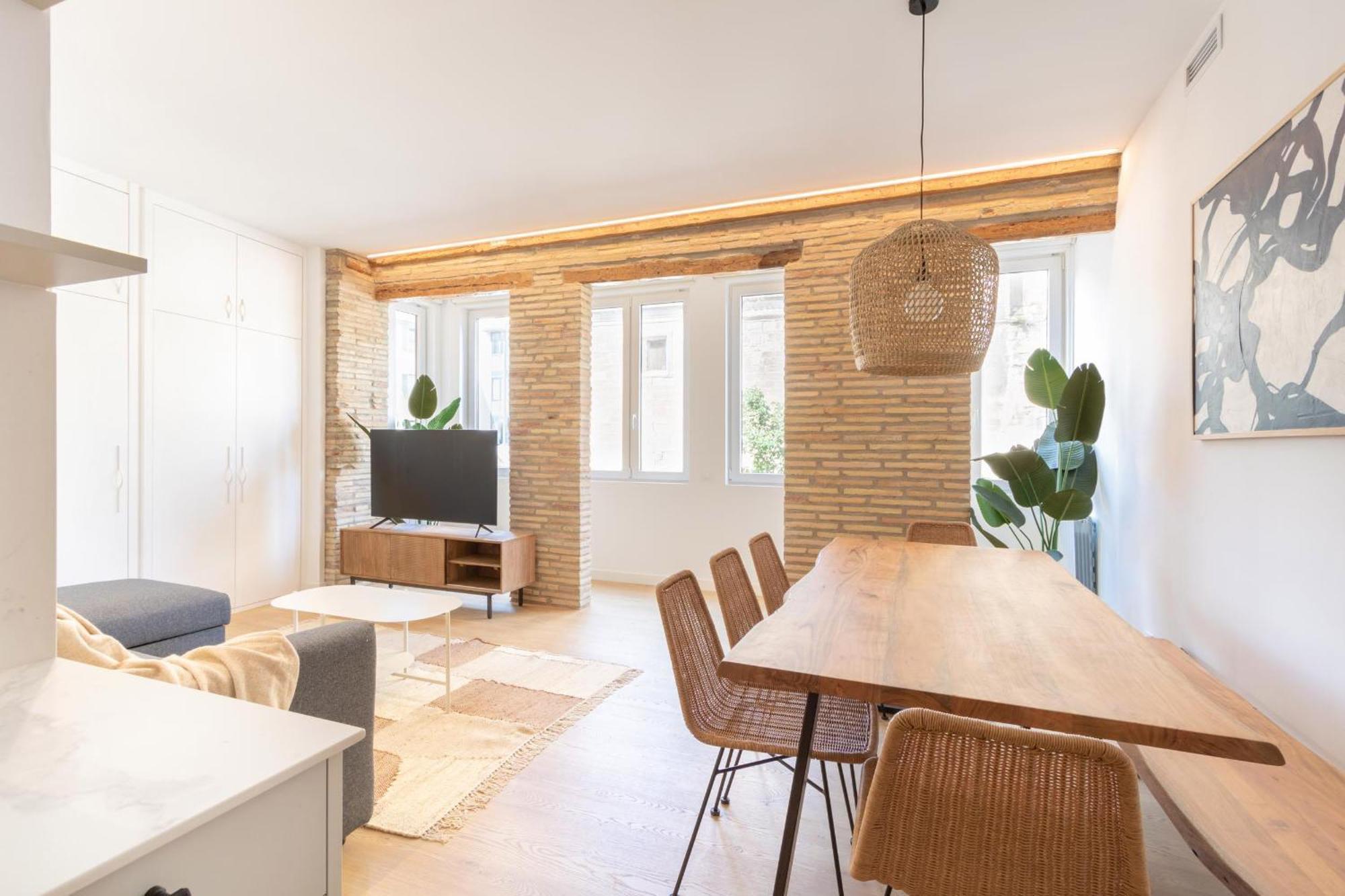 Daniela'S Lovely Apartment Aire Y Wifi By Apartamentos Logrono Bagian luar foto